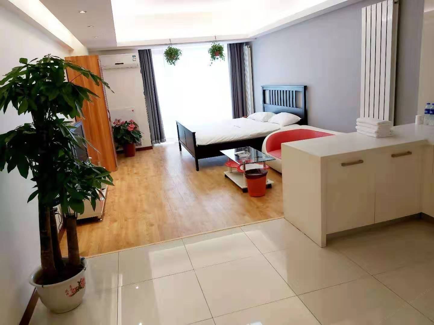 优享舒适大床房