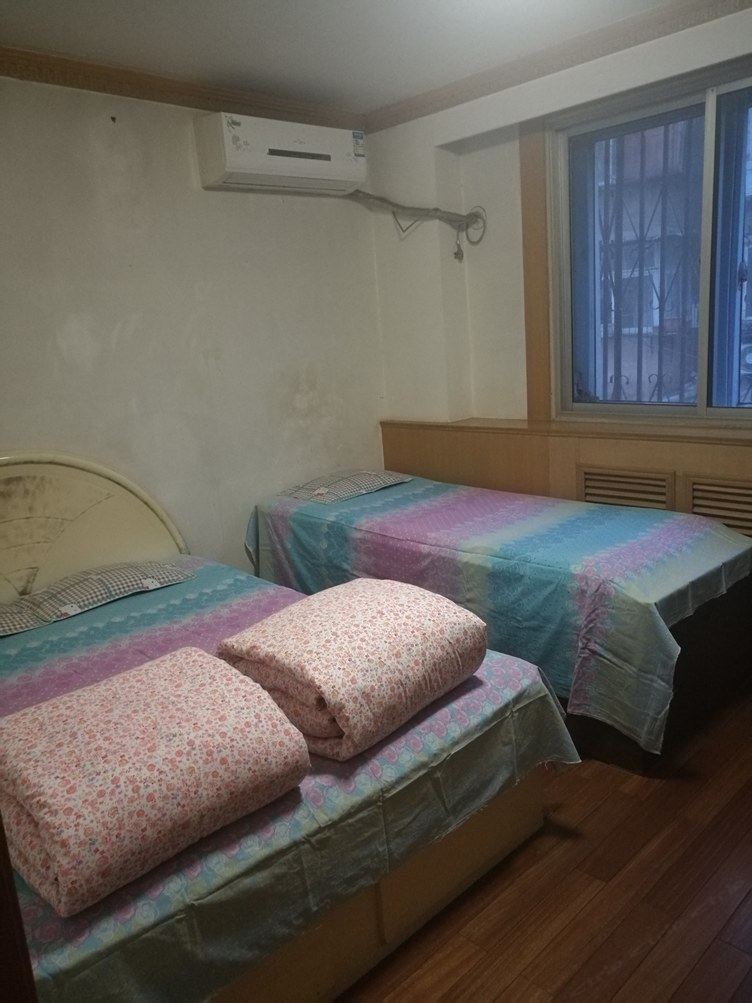 舒适二室一厅套房
