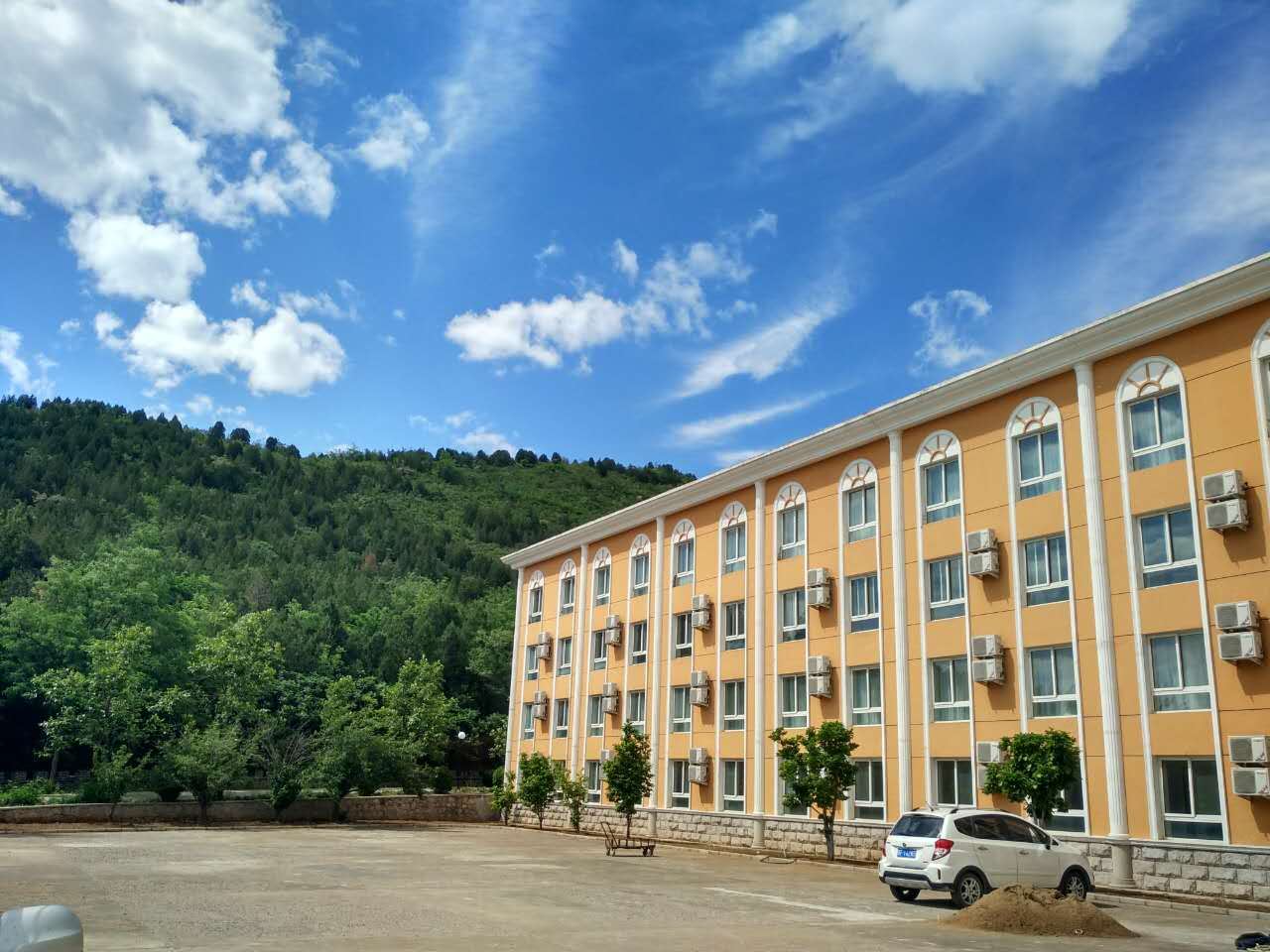 北京瑶台温泉酒店