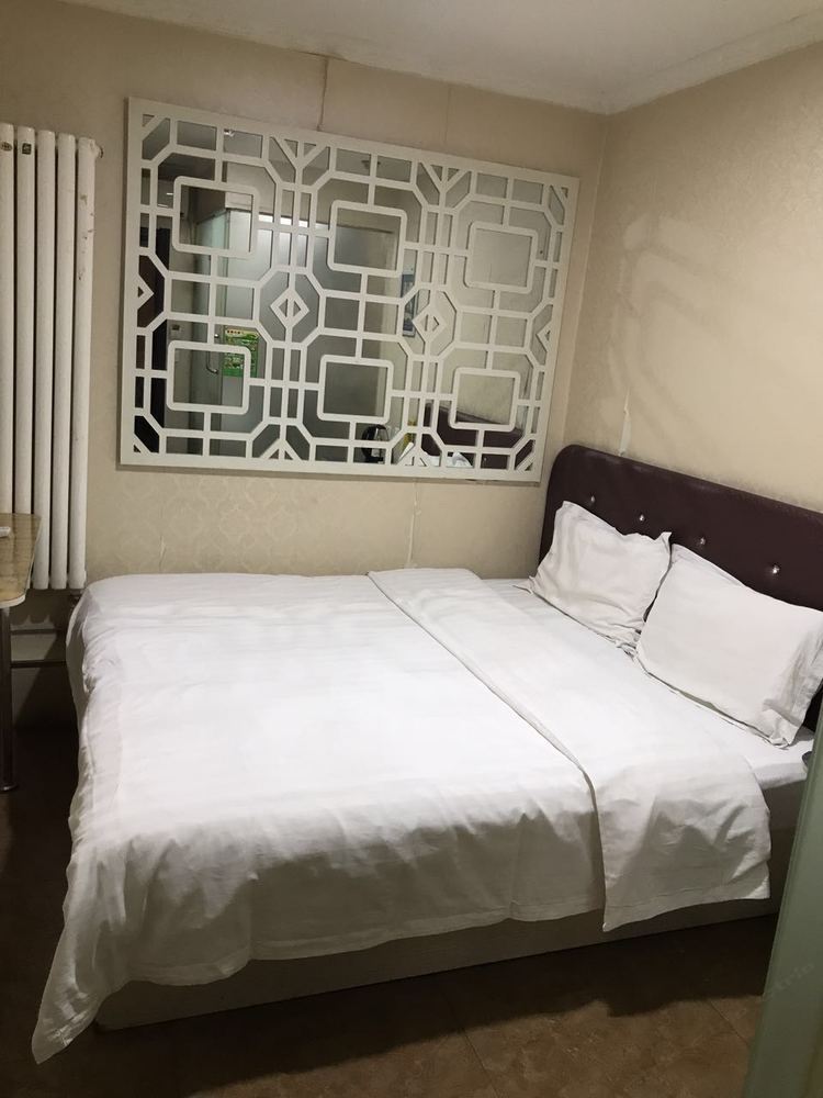 大床房(无窗)