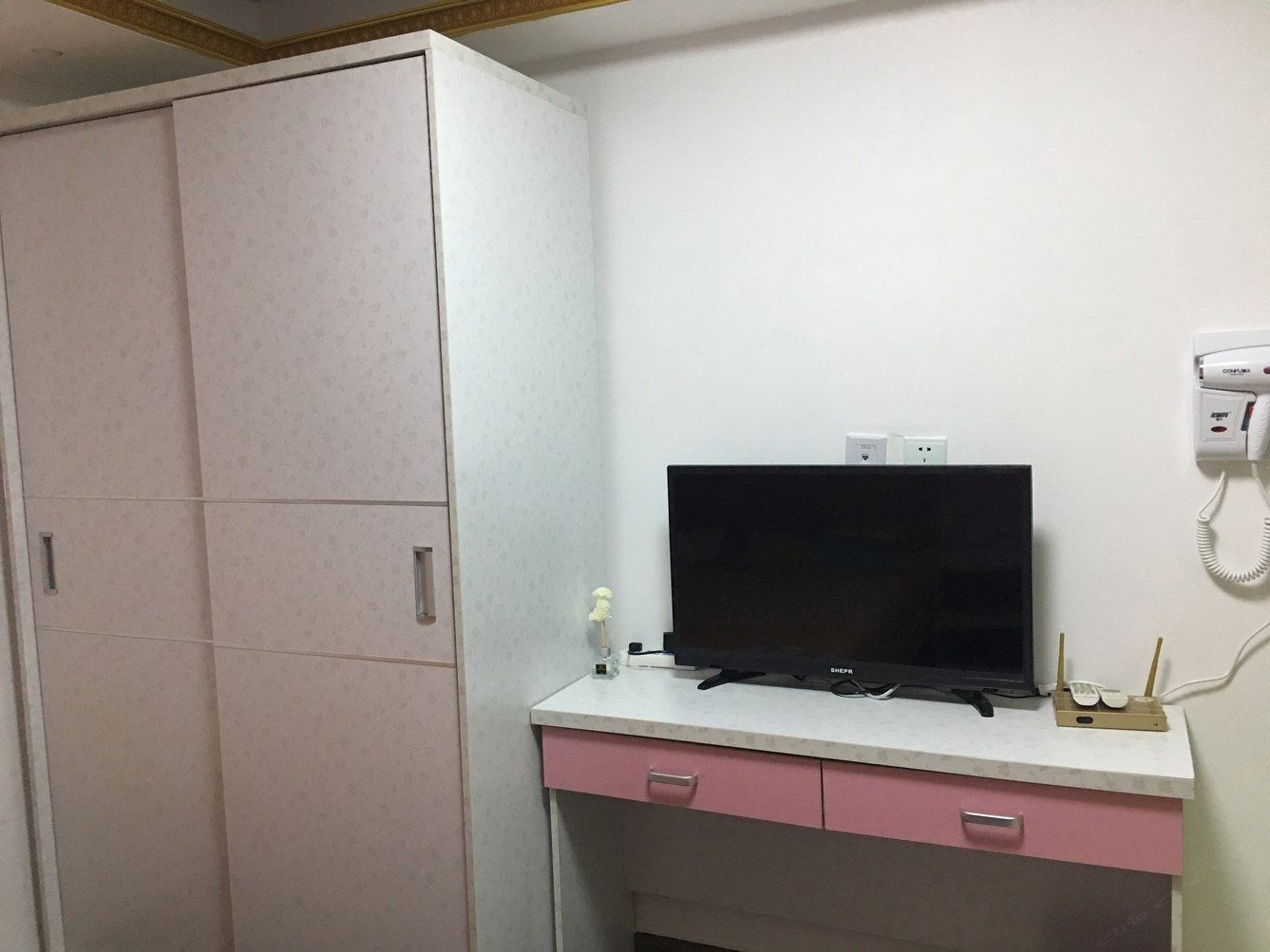 北京雨婷如家精品公寓(4号店)
