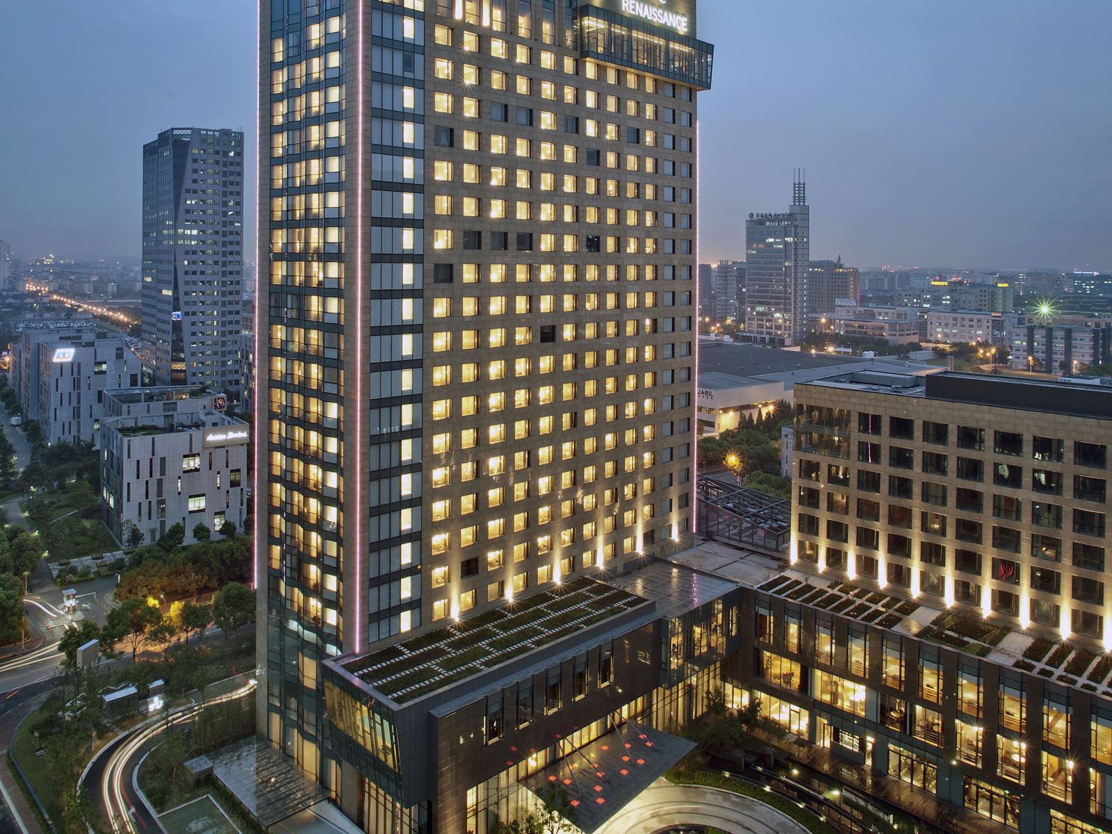 上海漕河泾万丽酒店