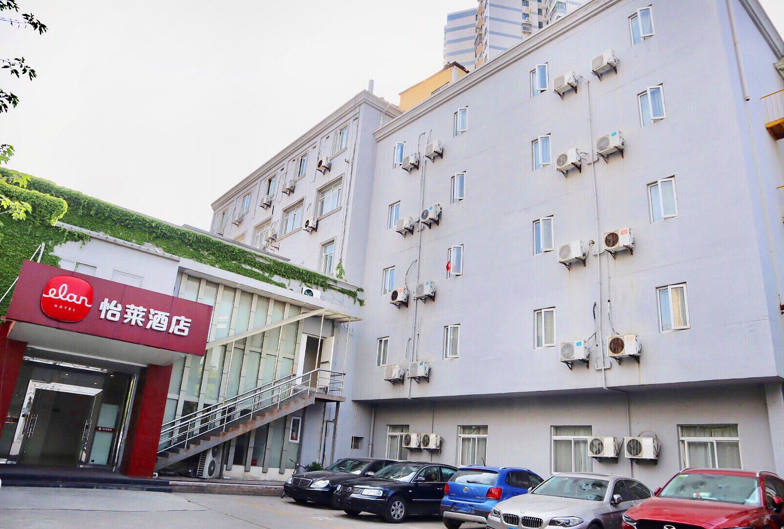 怡莱酒店(上海陆家嘴浦东大道店)
