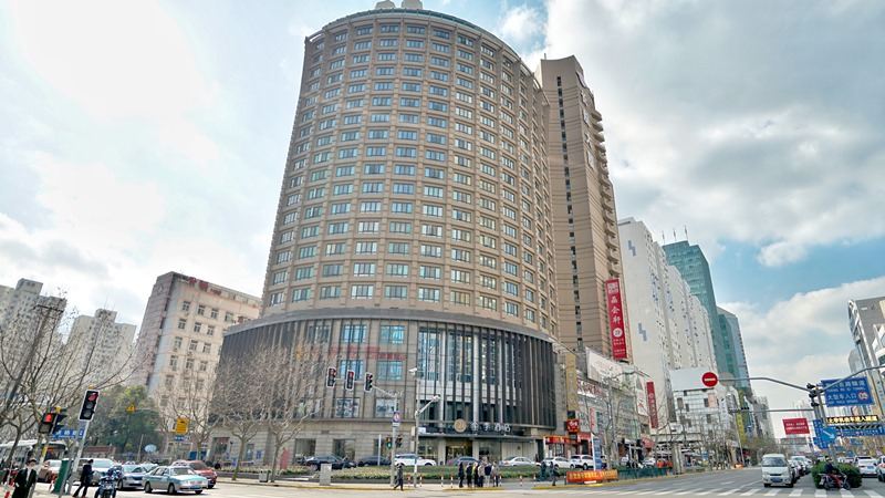 全季酒店(上海陆家嘴八佰伴店)