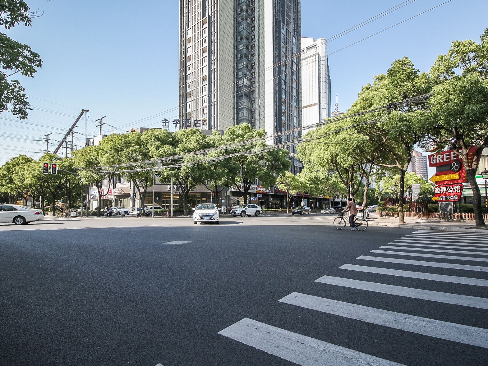 iFamily爱家公寓(上海金藏路店)