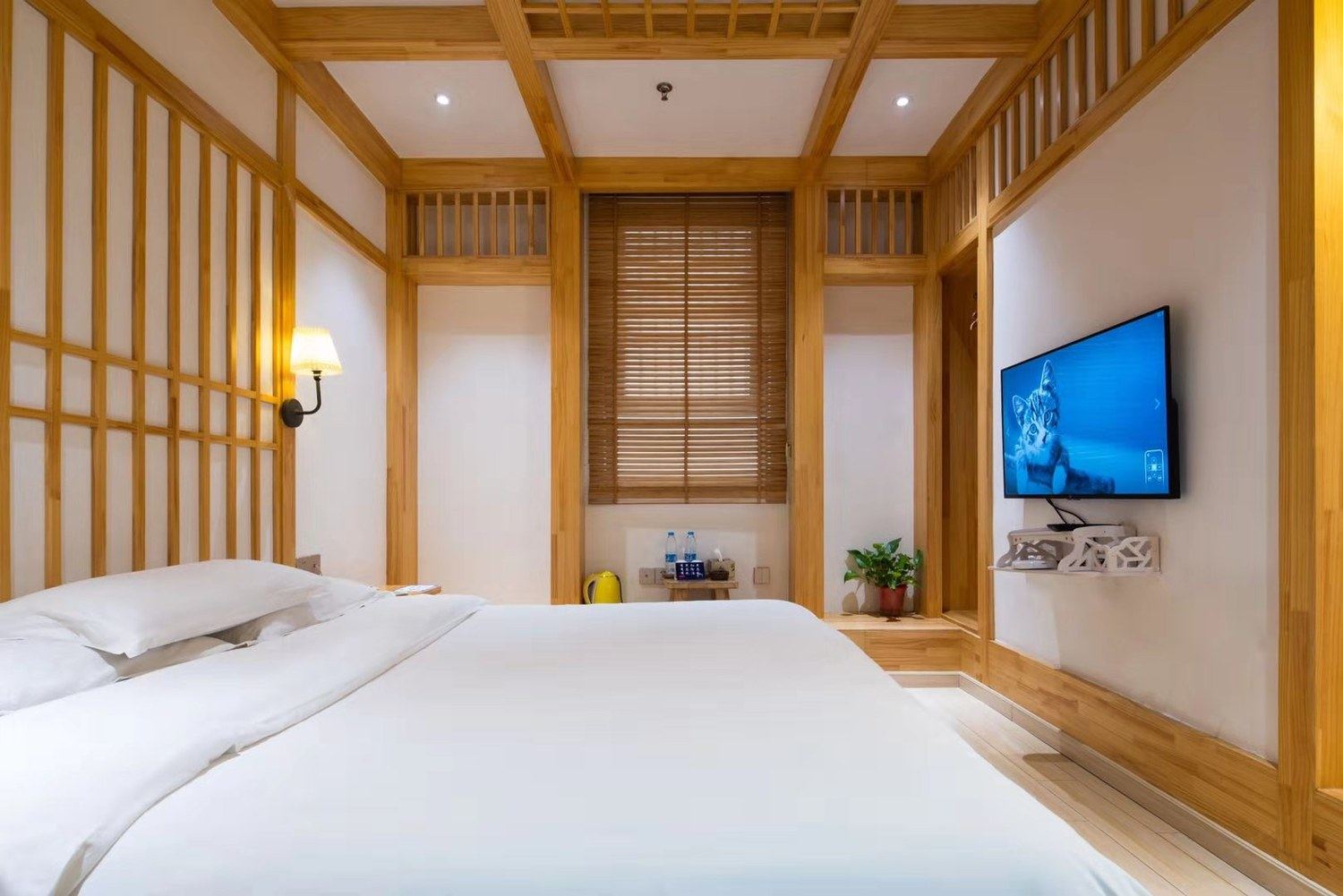 日式一室大床房