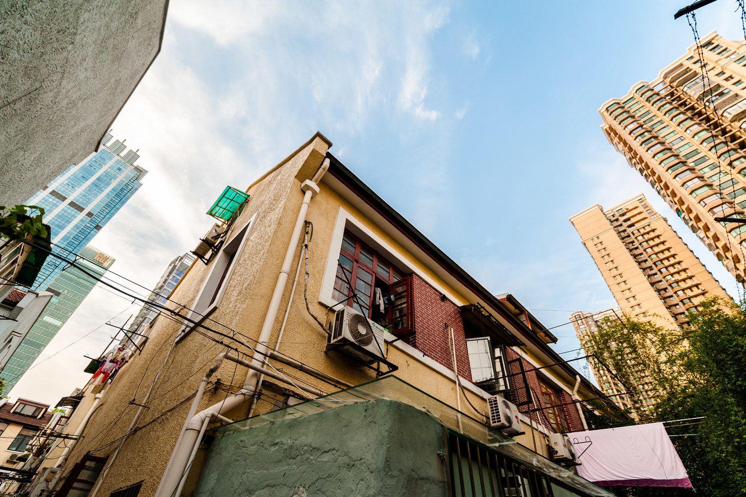 斑斓家民宿(上海南昌路店)