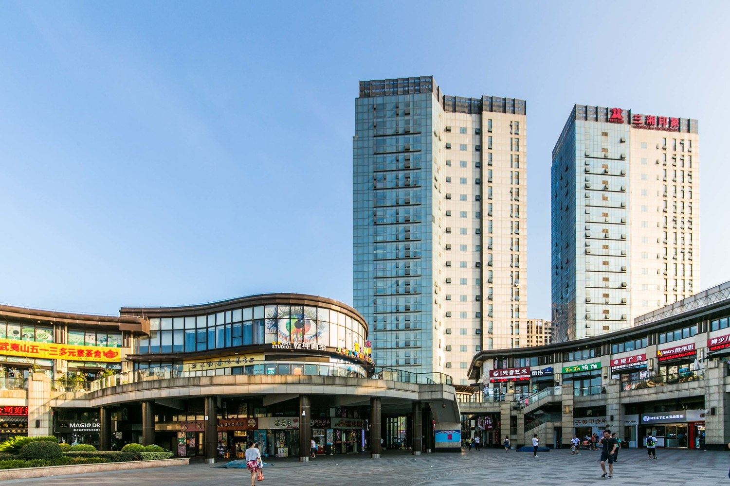 吉星民宿(上海泗泾地铁站店)
