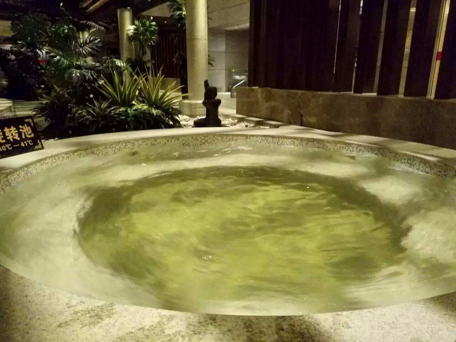 健身娱乐设施