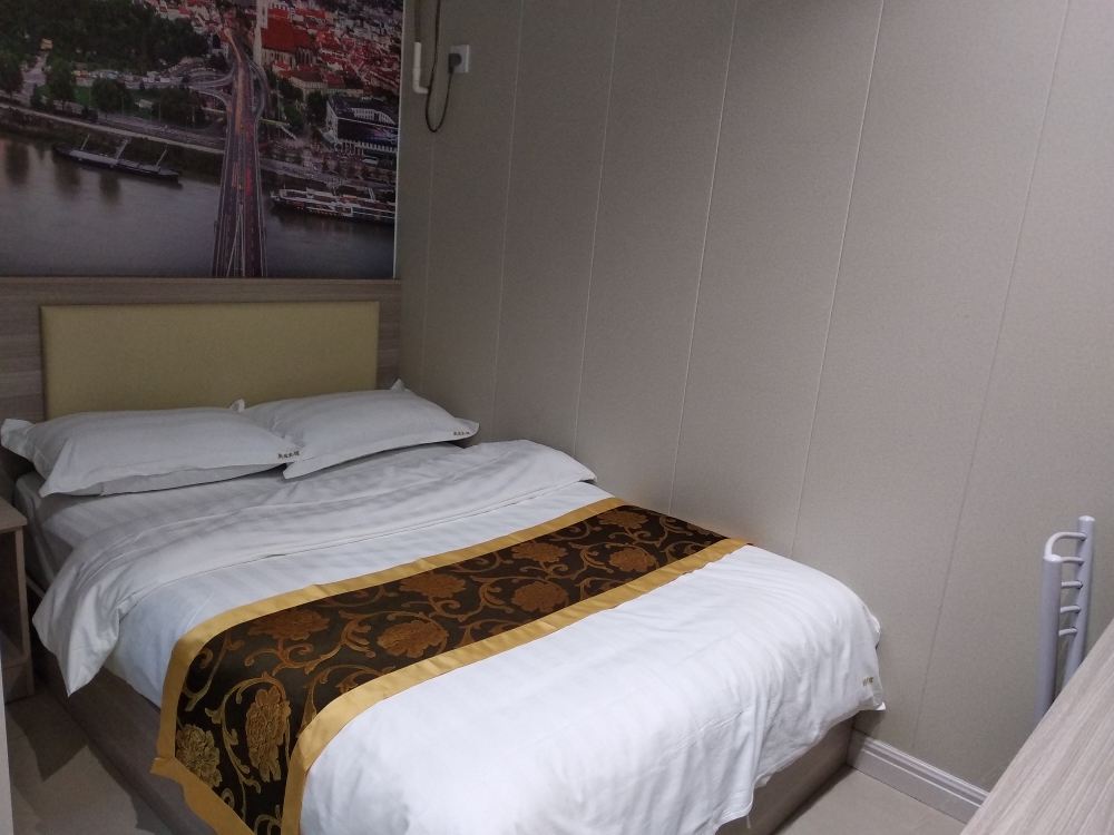特惠大床房