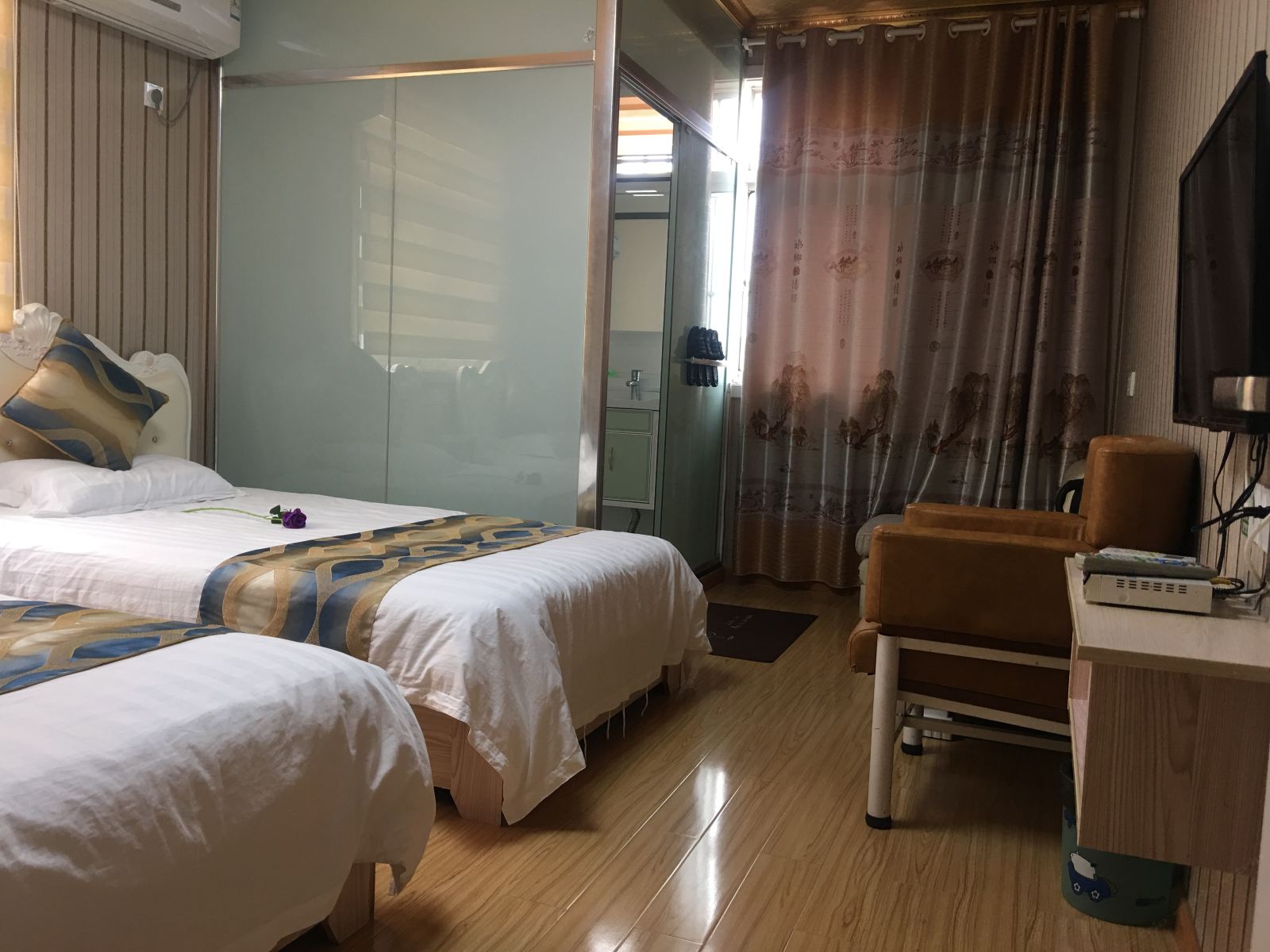 商务标准间