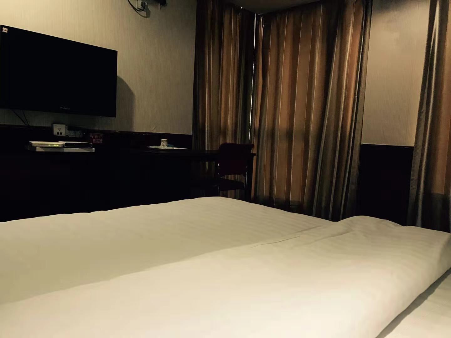 大床房