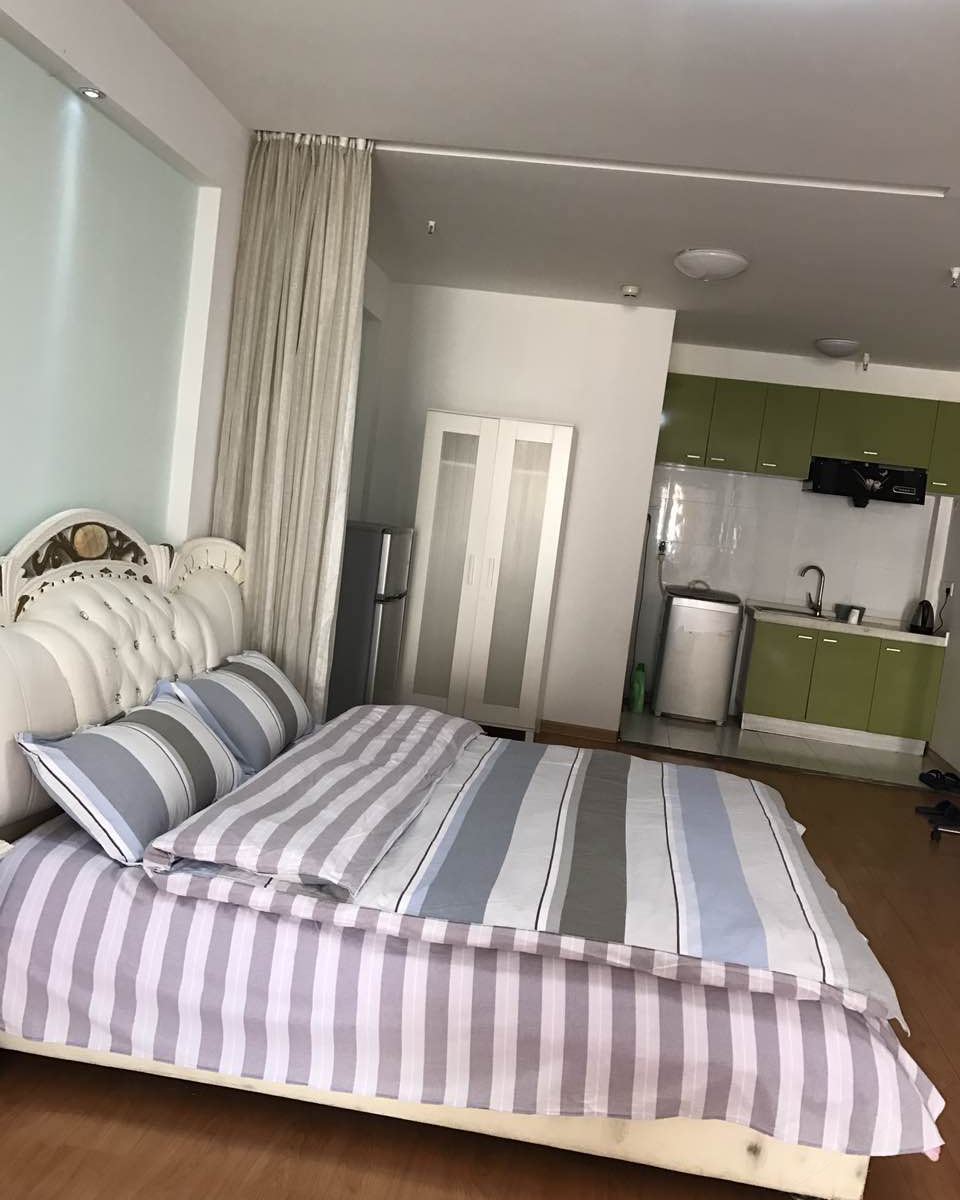 1.8m豪华大床房
