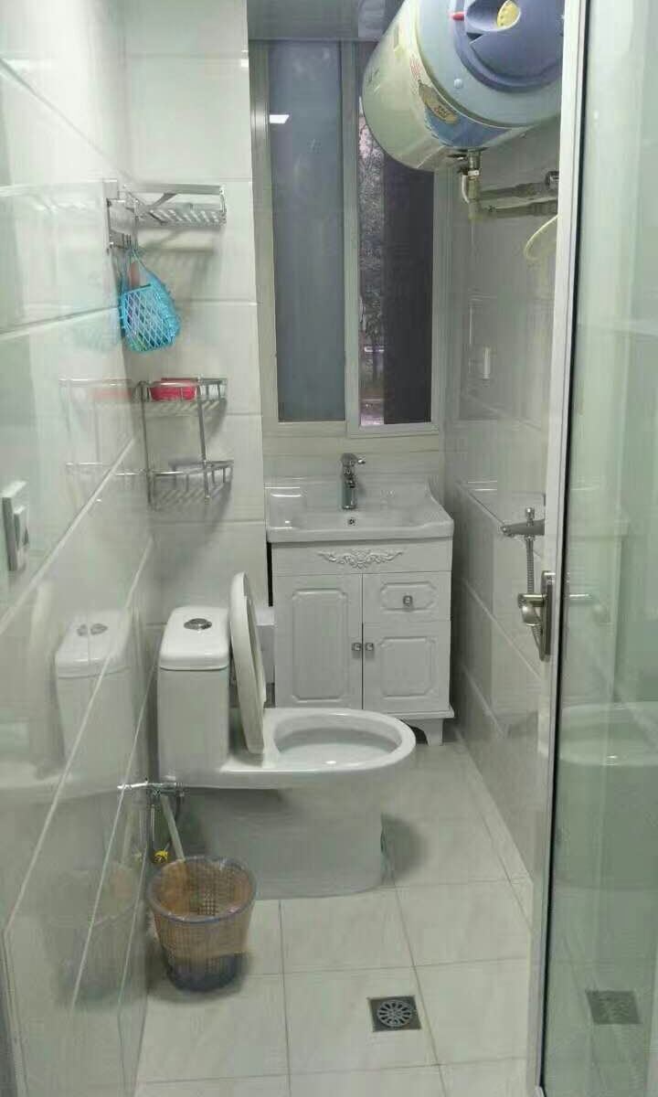 舒适大床房