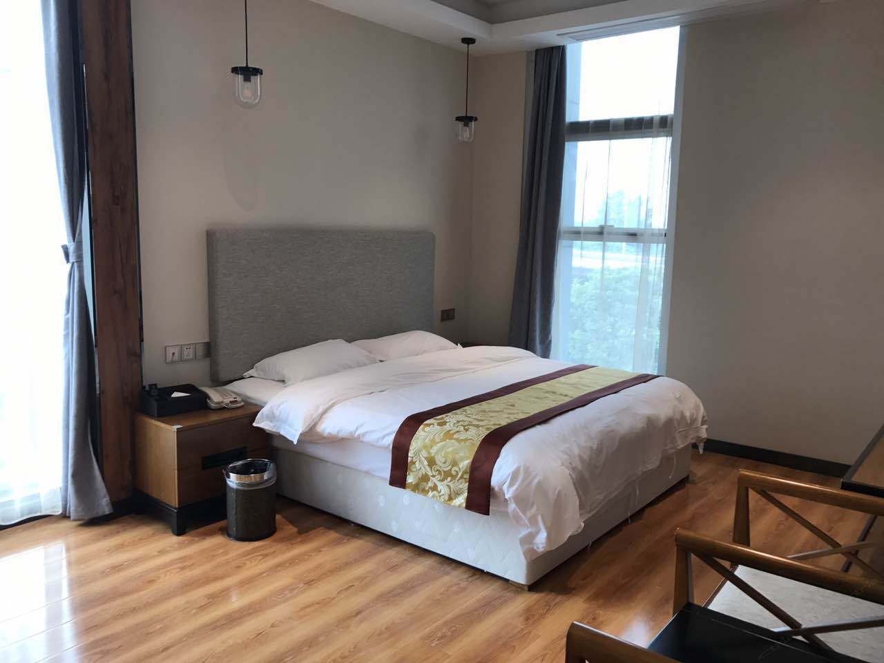 豪华全景套房