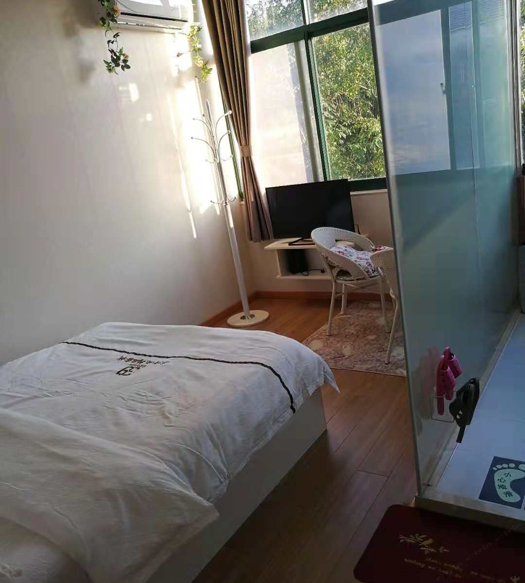 精致大床房