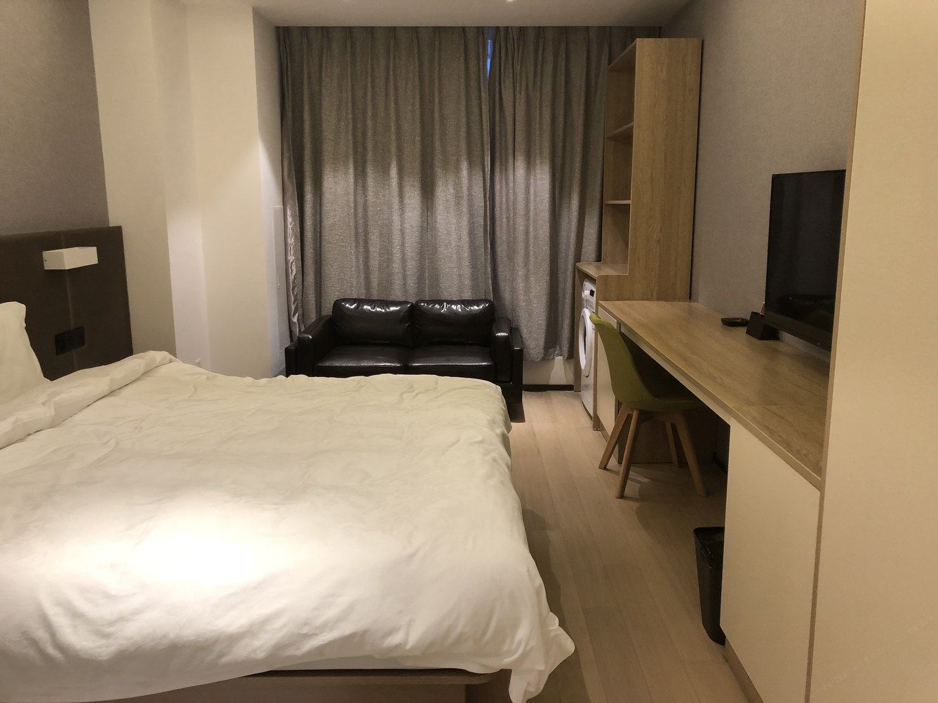 一室大床房