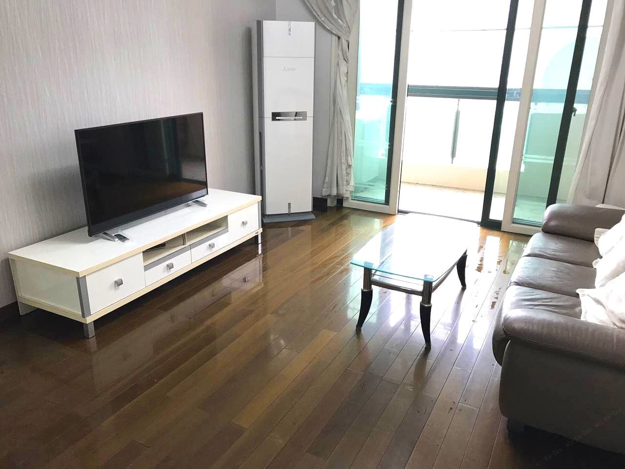 三室一厅套房