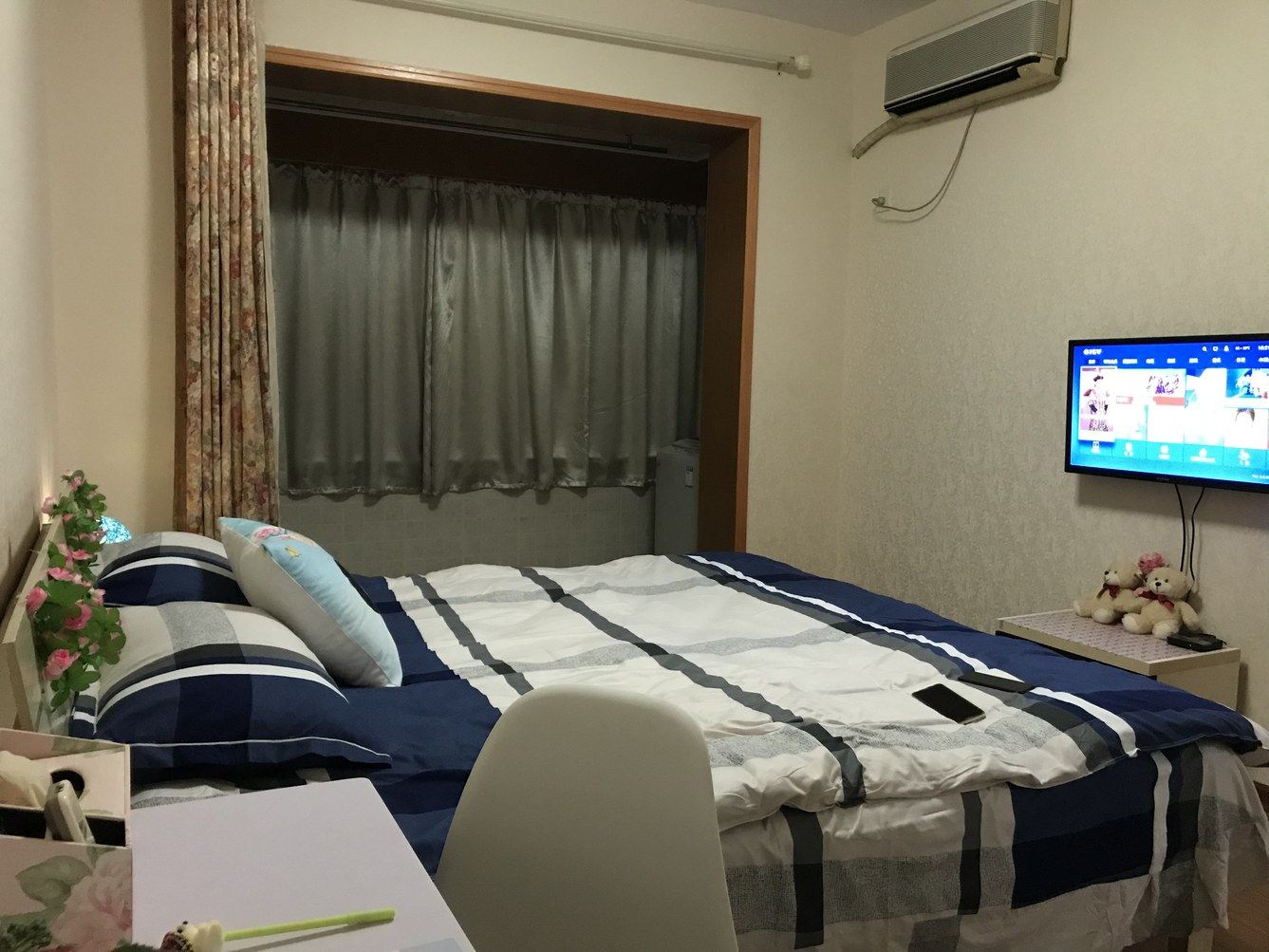 精致二室一厅套房