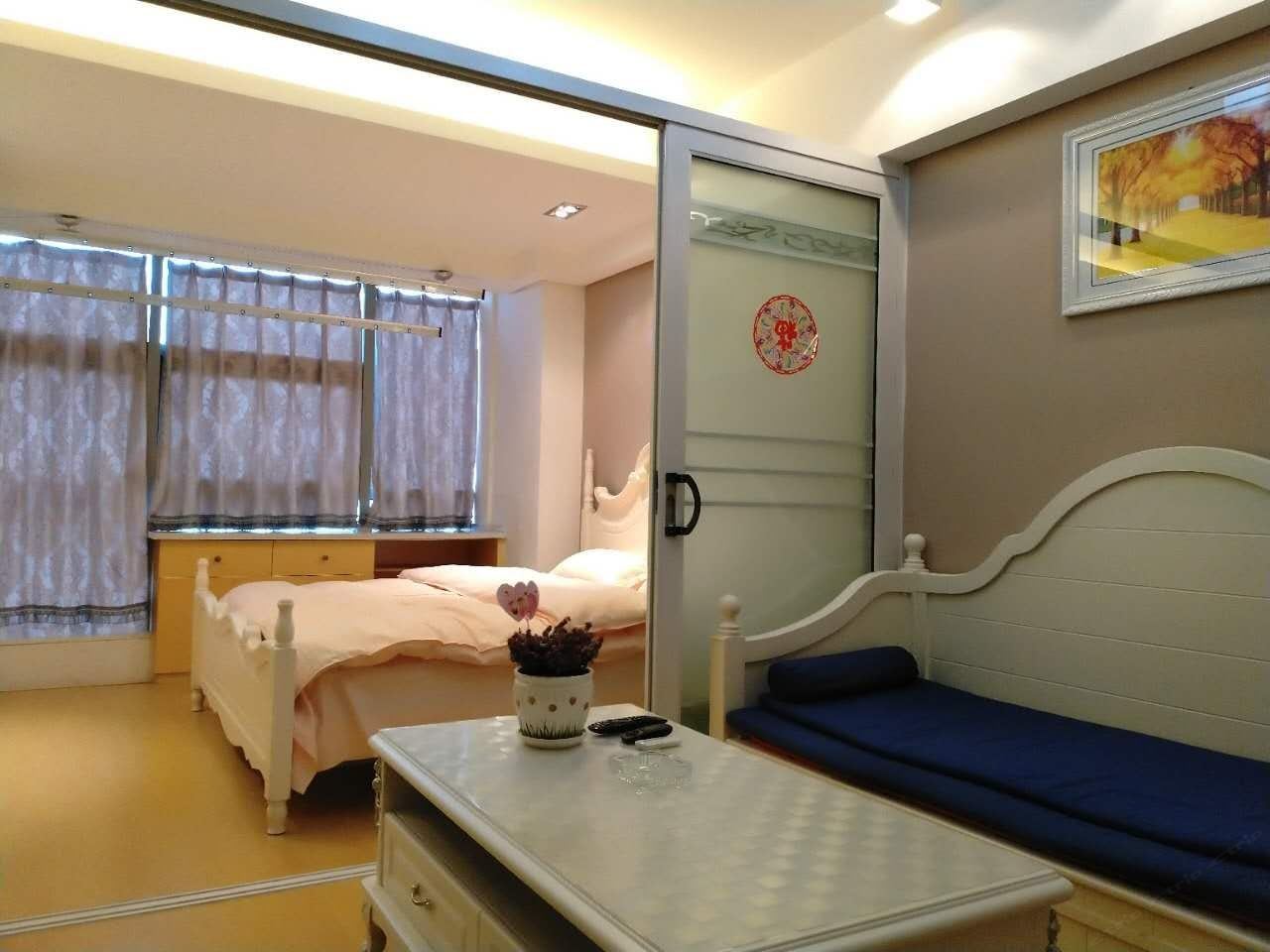 欧式浪漫大床房