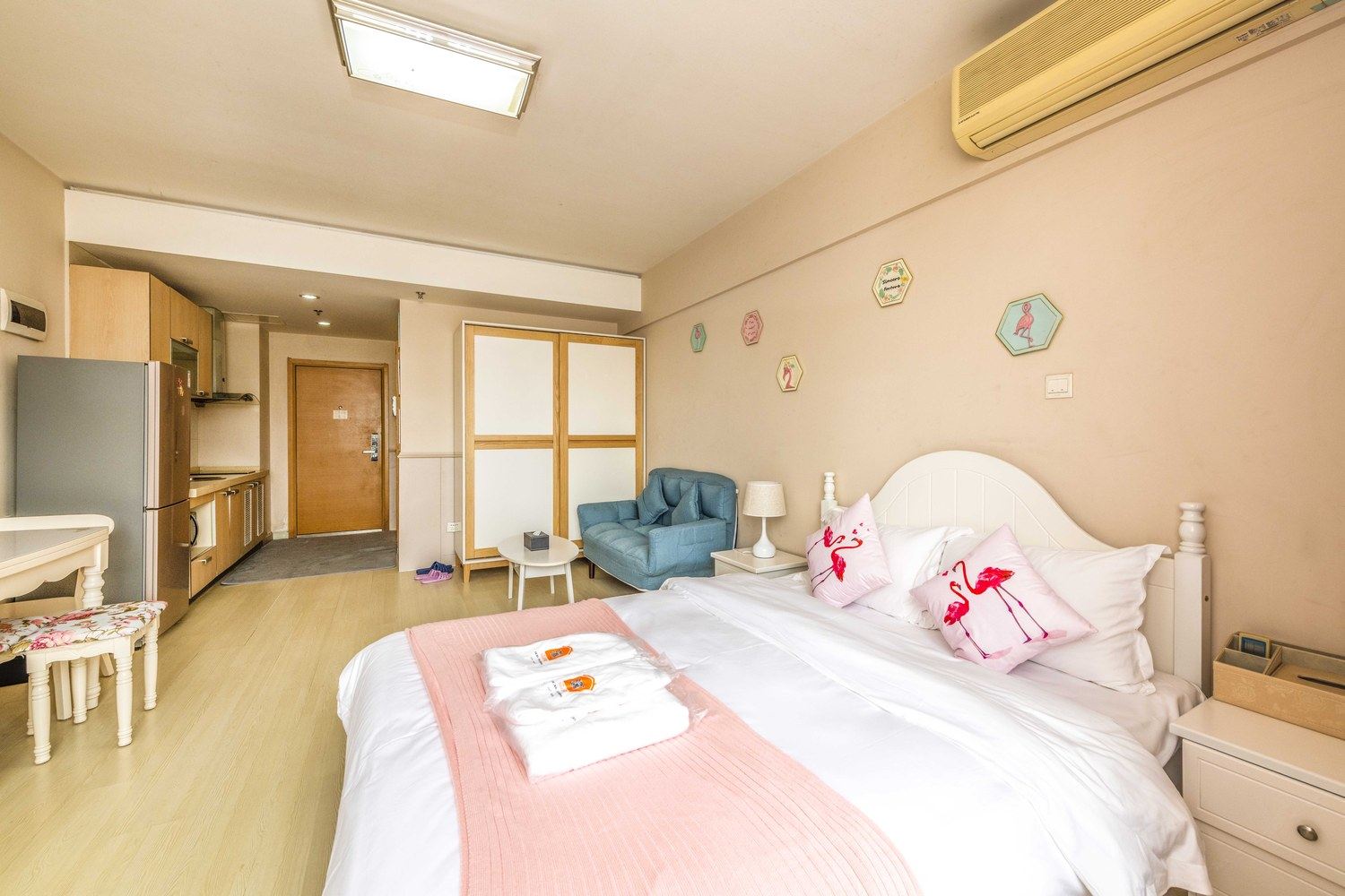 一室大床房