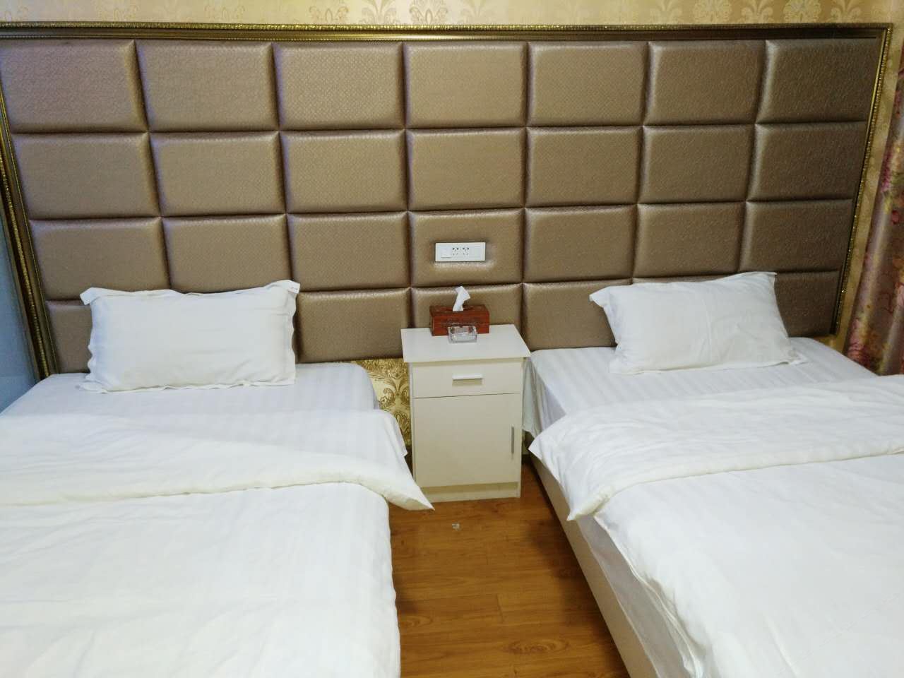 其他