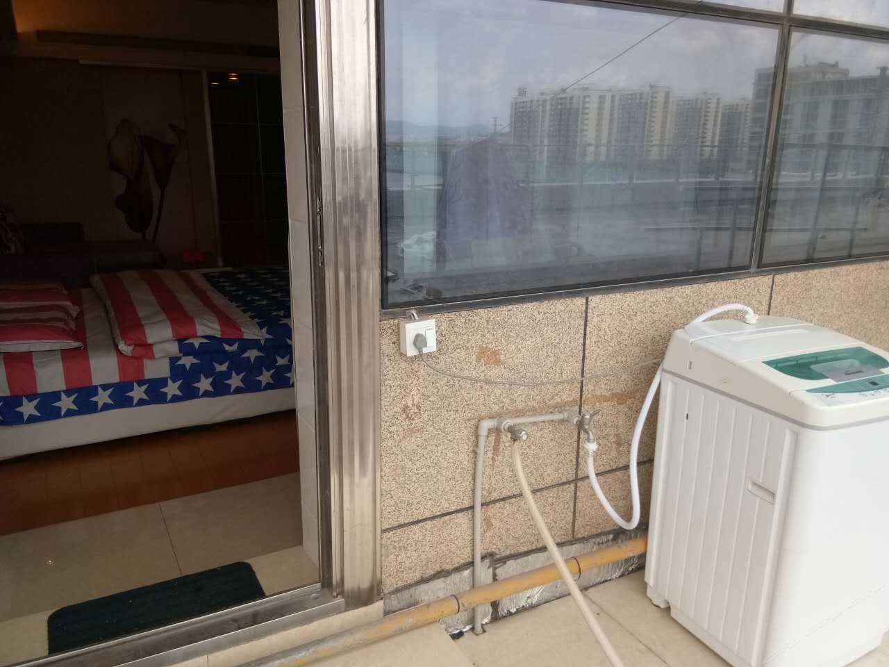 浪漫情侣房