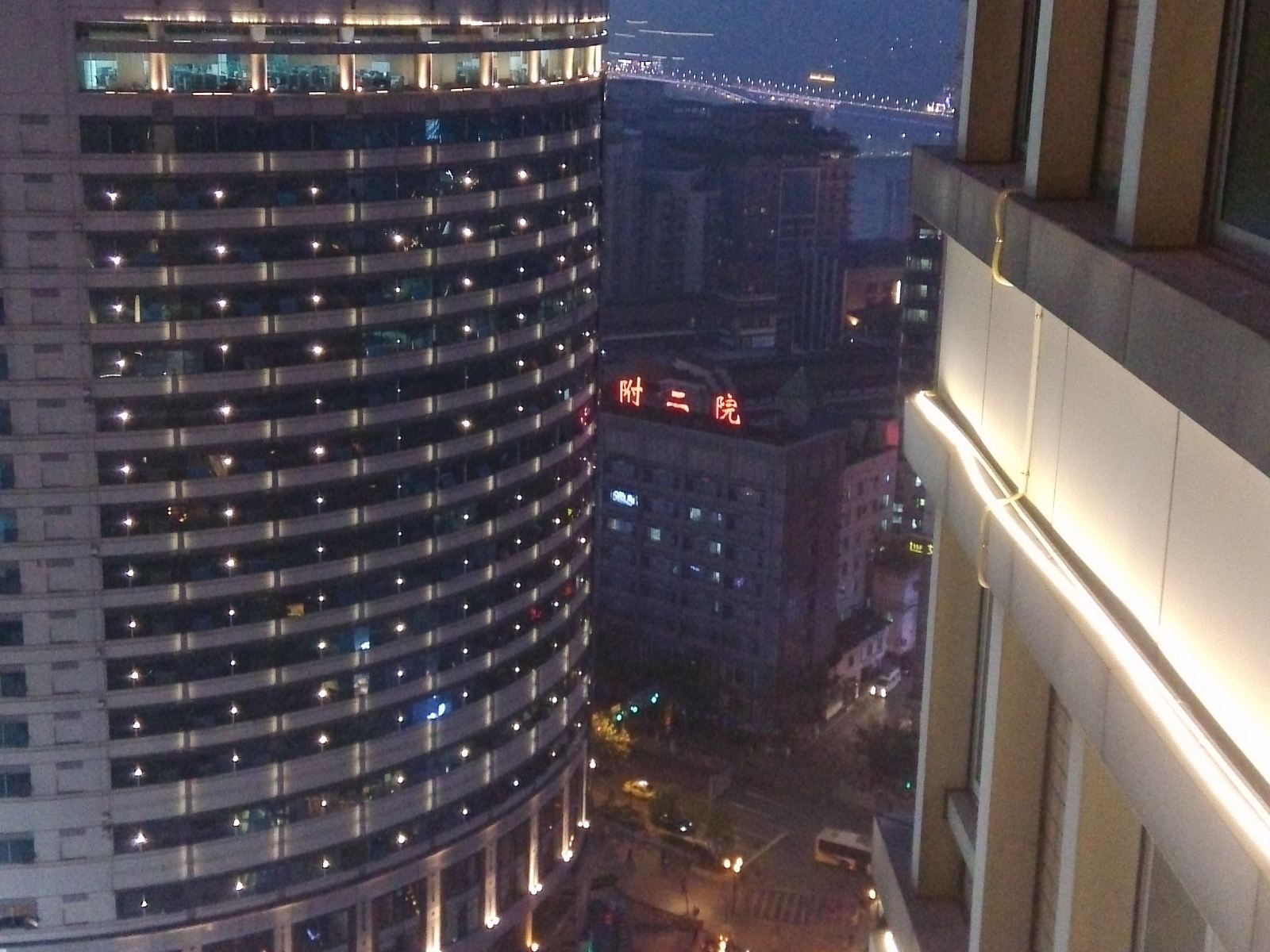 城市中心酒店公寓(重庆解放碑洪崖洞店)
