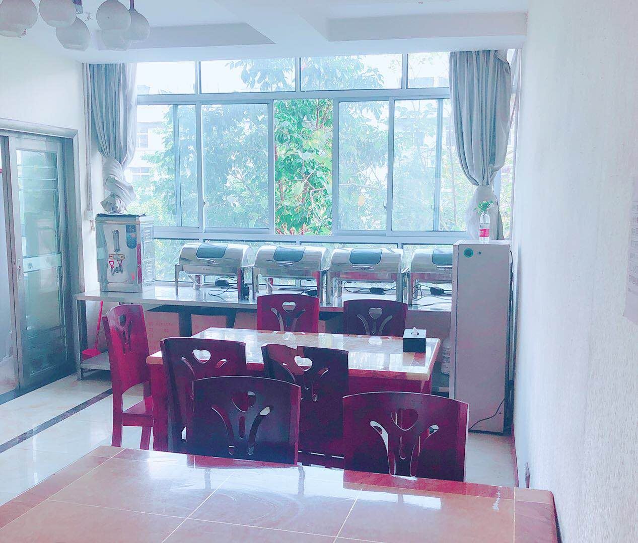 健身娱乐设施