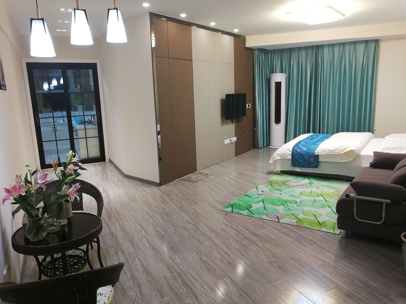 一室大床房