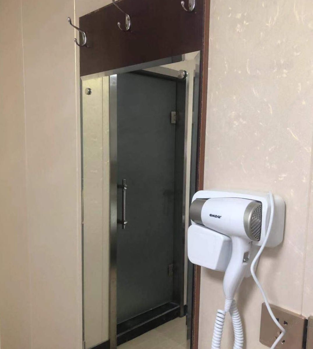 大床房