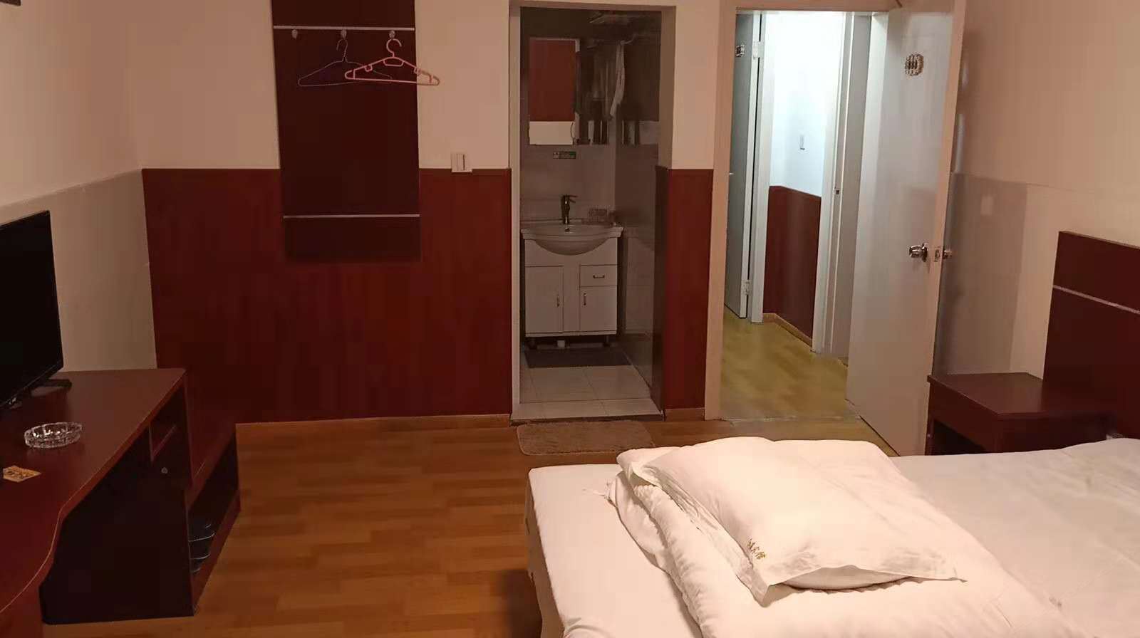 大床房