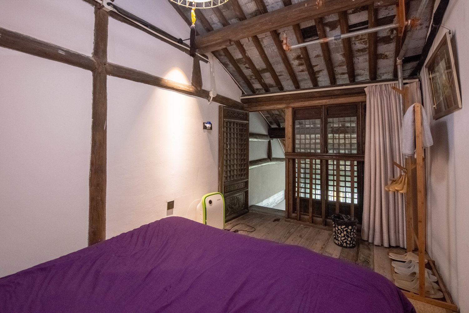 榻榻米三室一厅套房