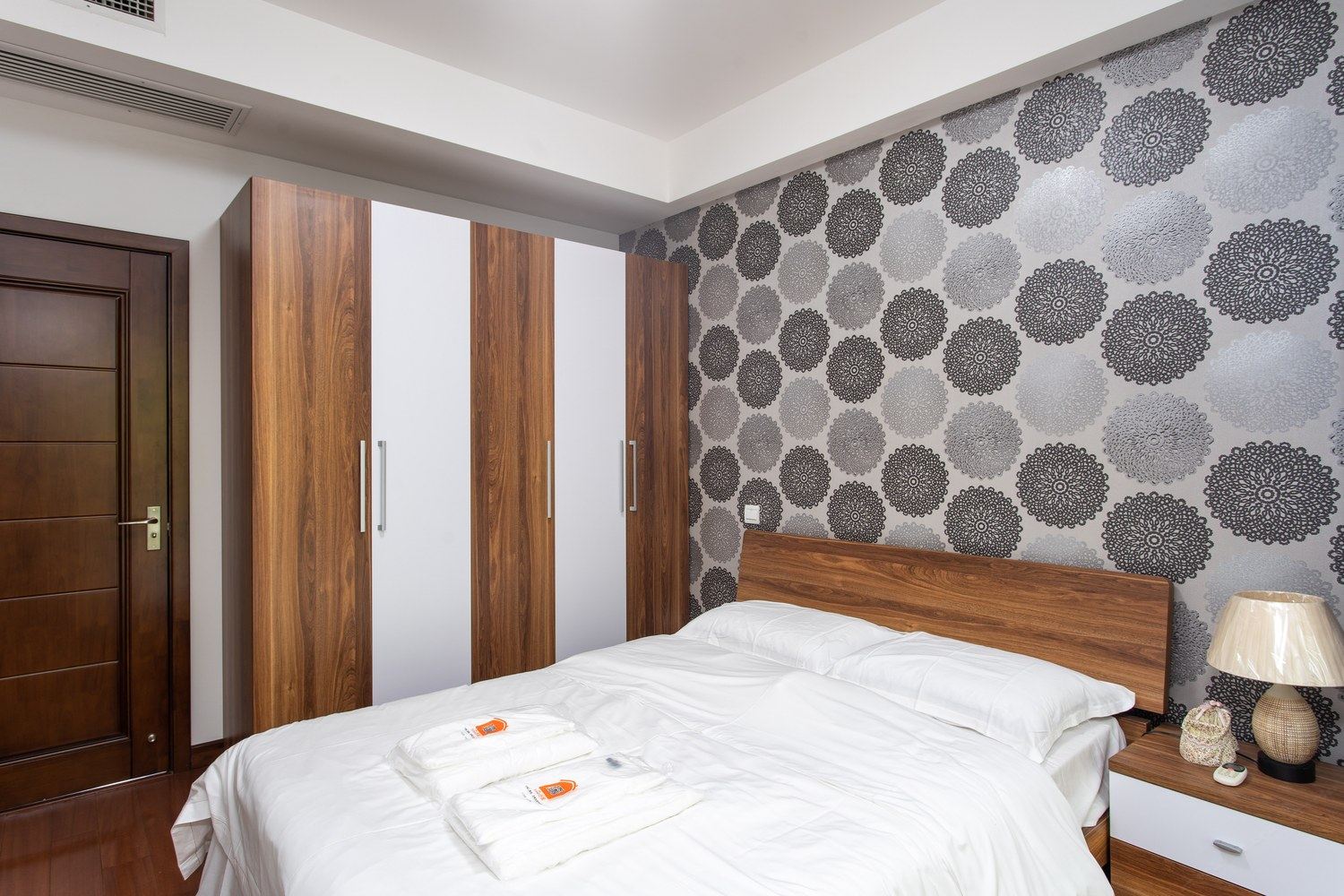 中式三室二厅套房