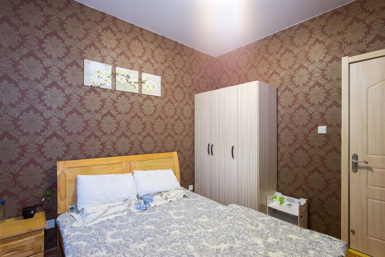 樱花二室二厅套房