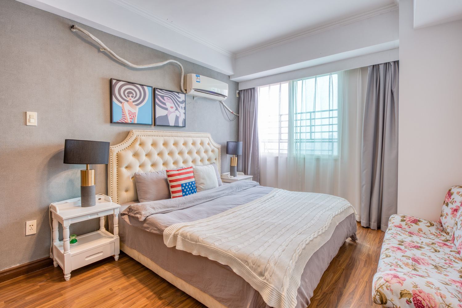 精装二室一厅套房