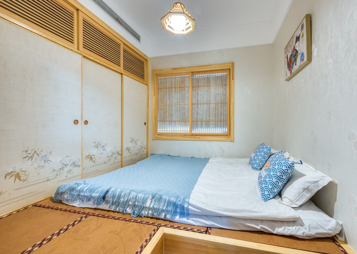 花园二室一厅套房