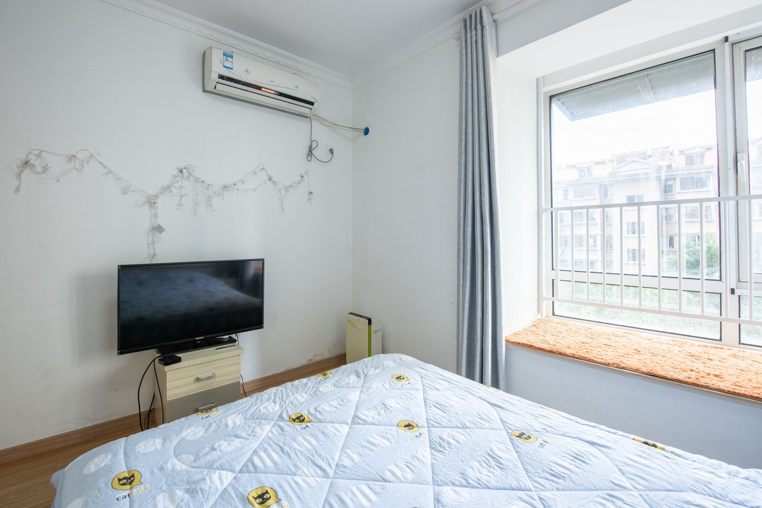 精致二室二厅套房