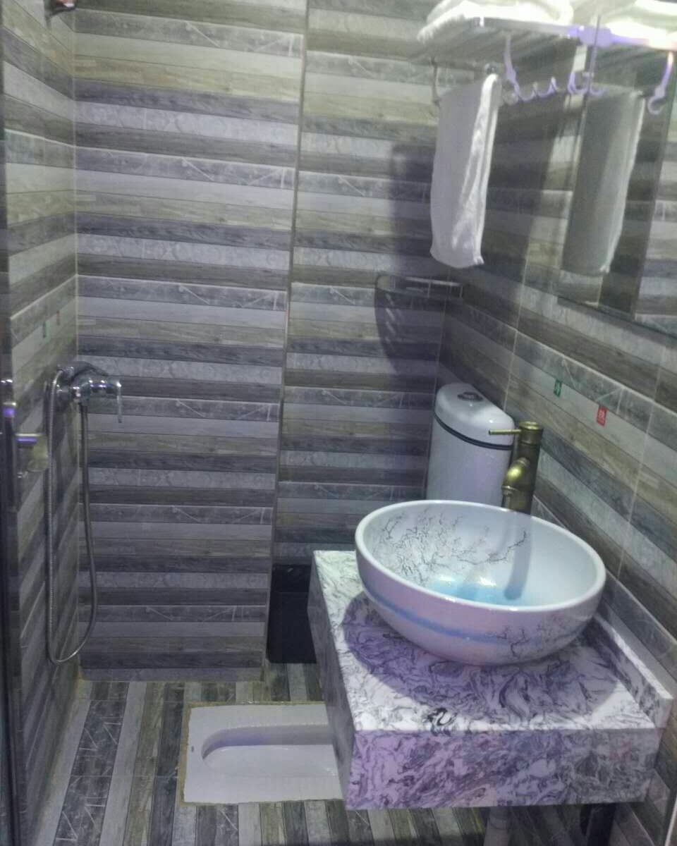 其他