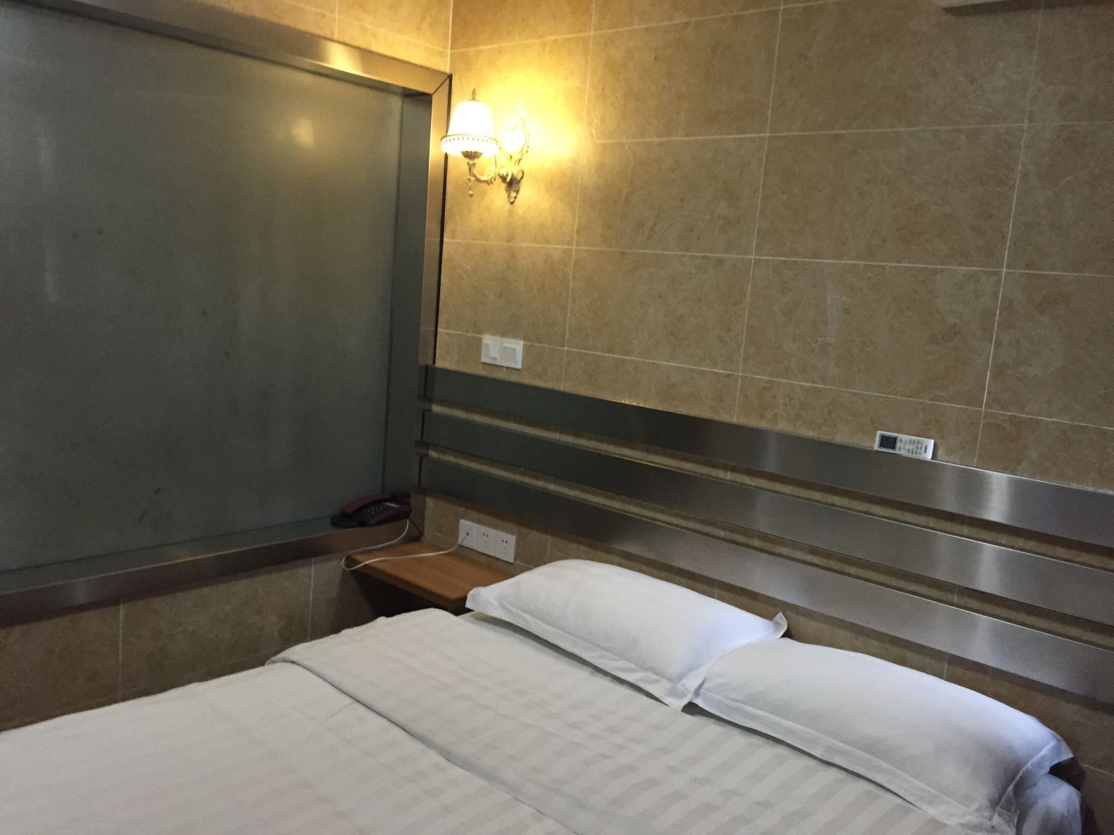 标准大床房