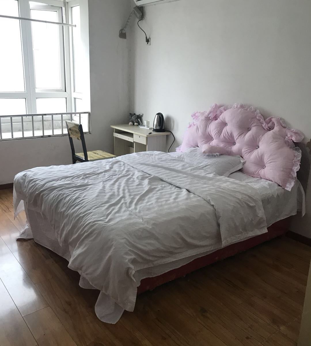 大床阳光房