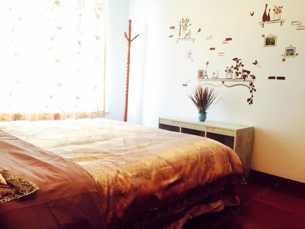 恋影小屋大床房