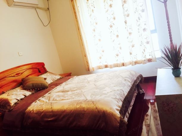 恋影小屋大床房