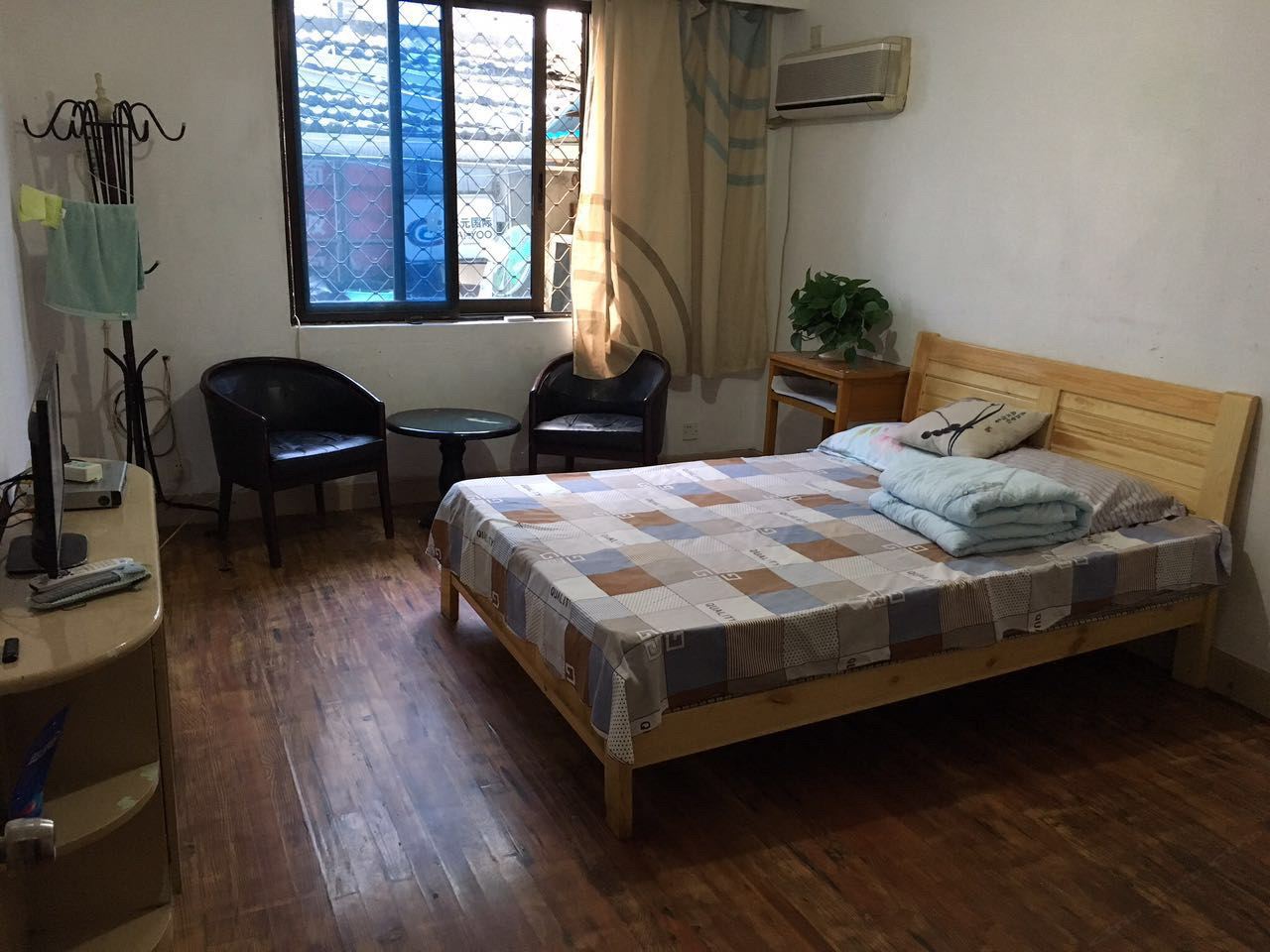 一室大床房