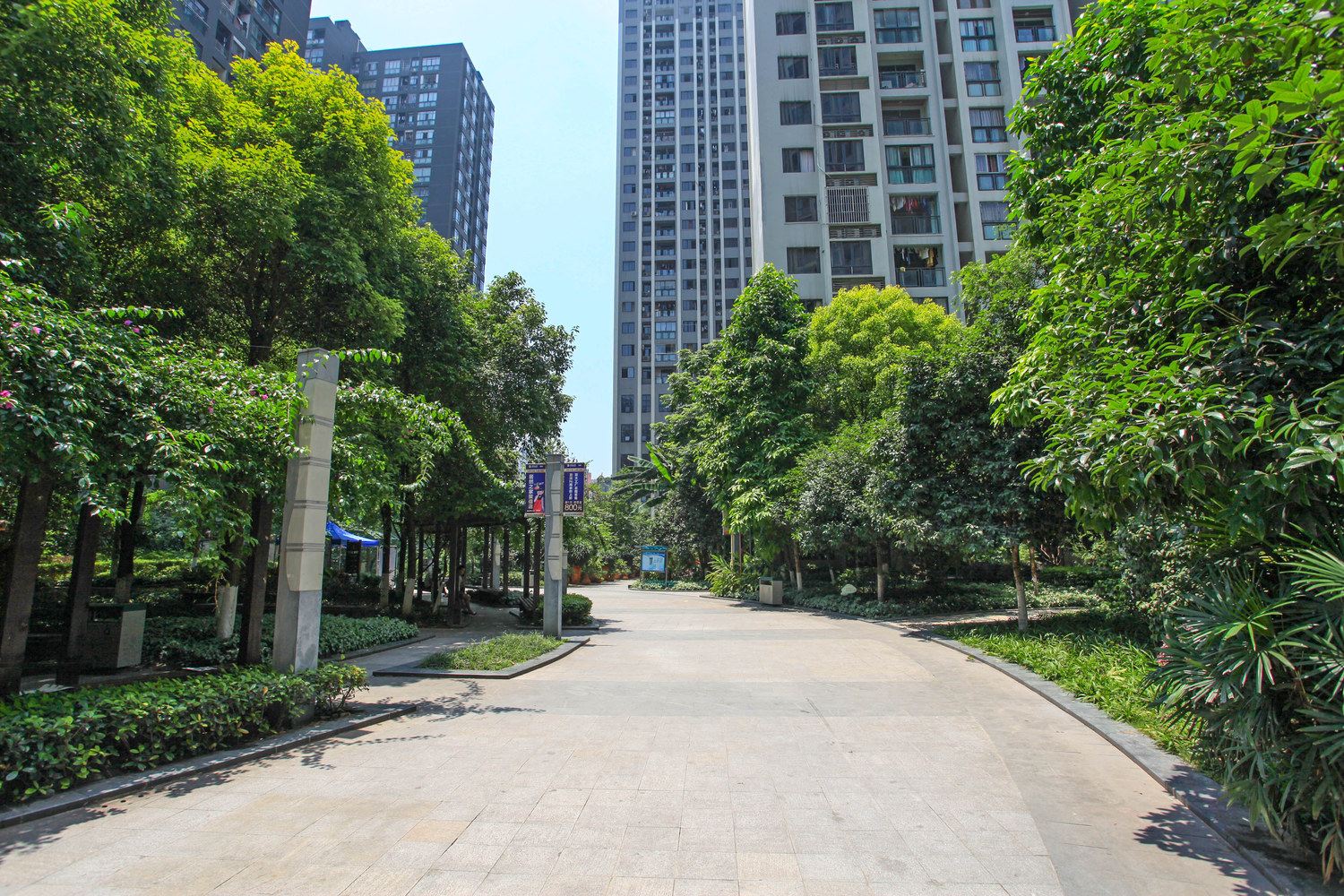 重庆metchel公寓(欢乐碰碰车分店)