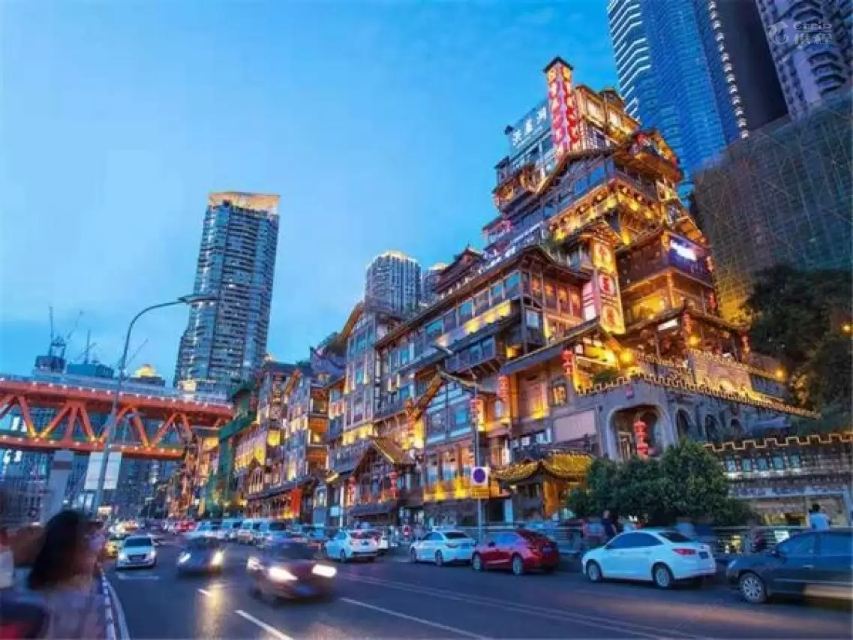 Miss精品艺术酒店(重庆解放碑好吃街店)
