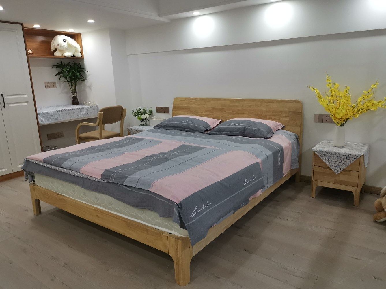 loft一室大床房