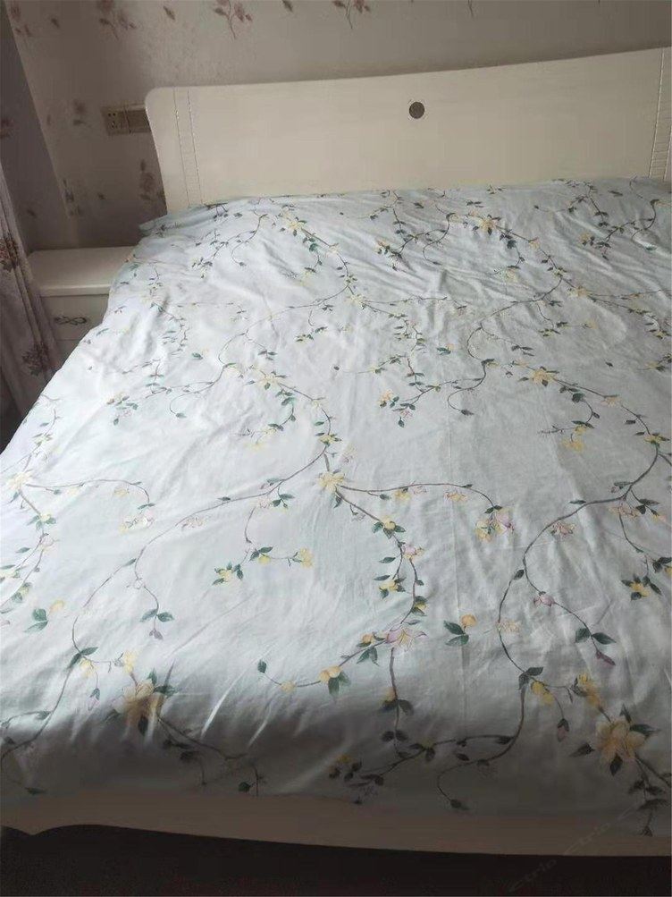 温馨二室一厅套房