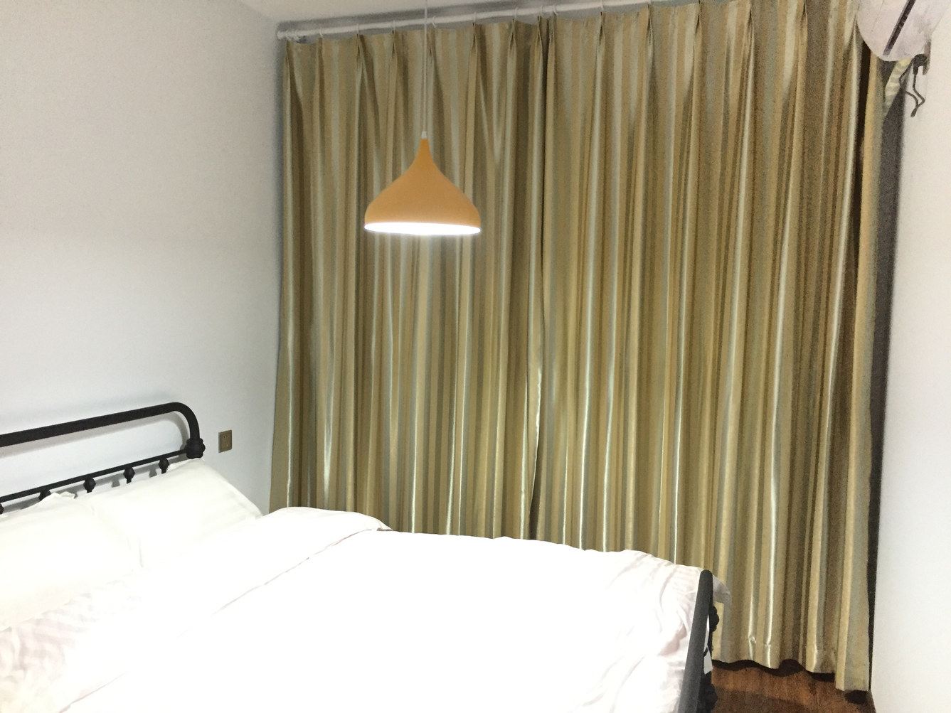 精致精装三室一厅套房