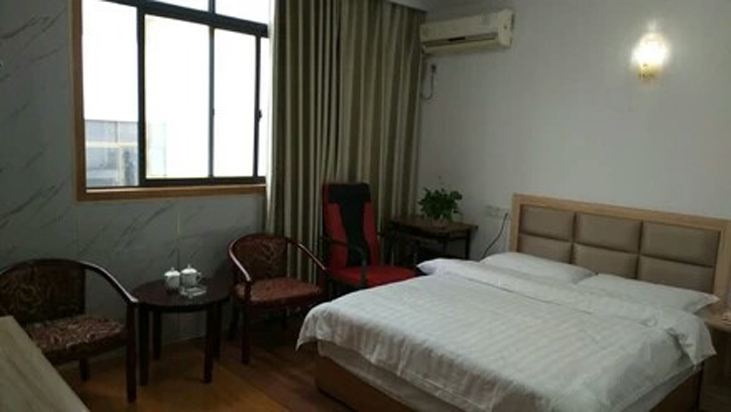 豪华大床房